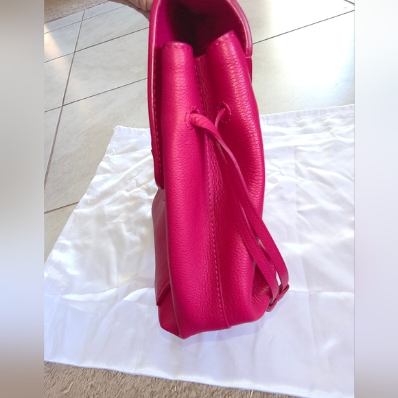 Louis Vuitton Raspberry Lockme Leather Shoulder Bag W/COA - Picture 2 of 15